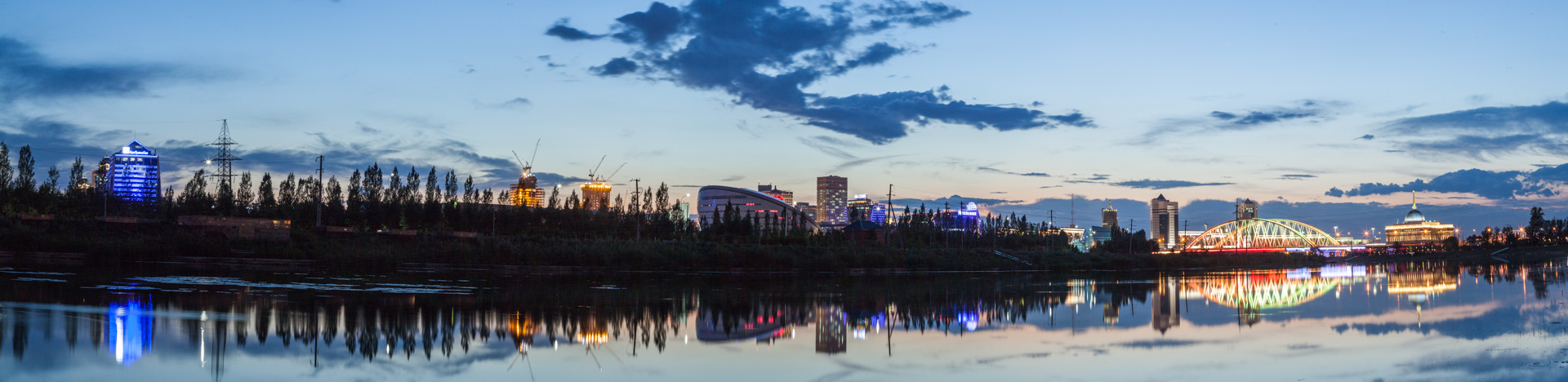 ночная Астана панорама